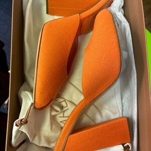 HOT! Nearly new Gia Borghini Rosie Huntington-Whitely Orange Peeptoe heel
